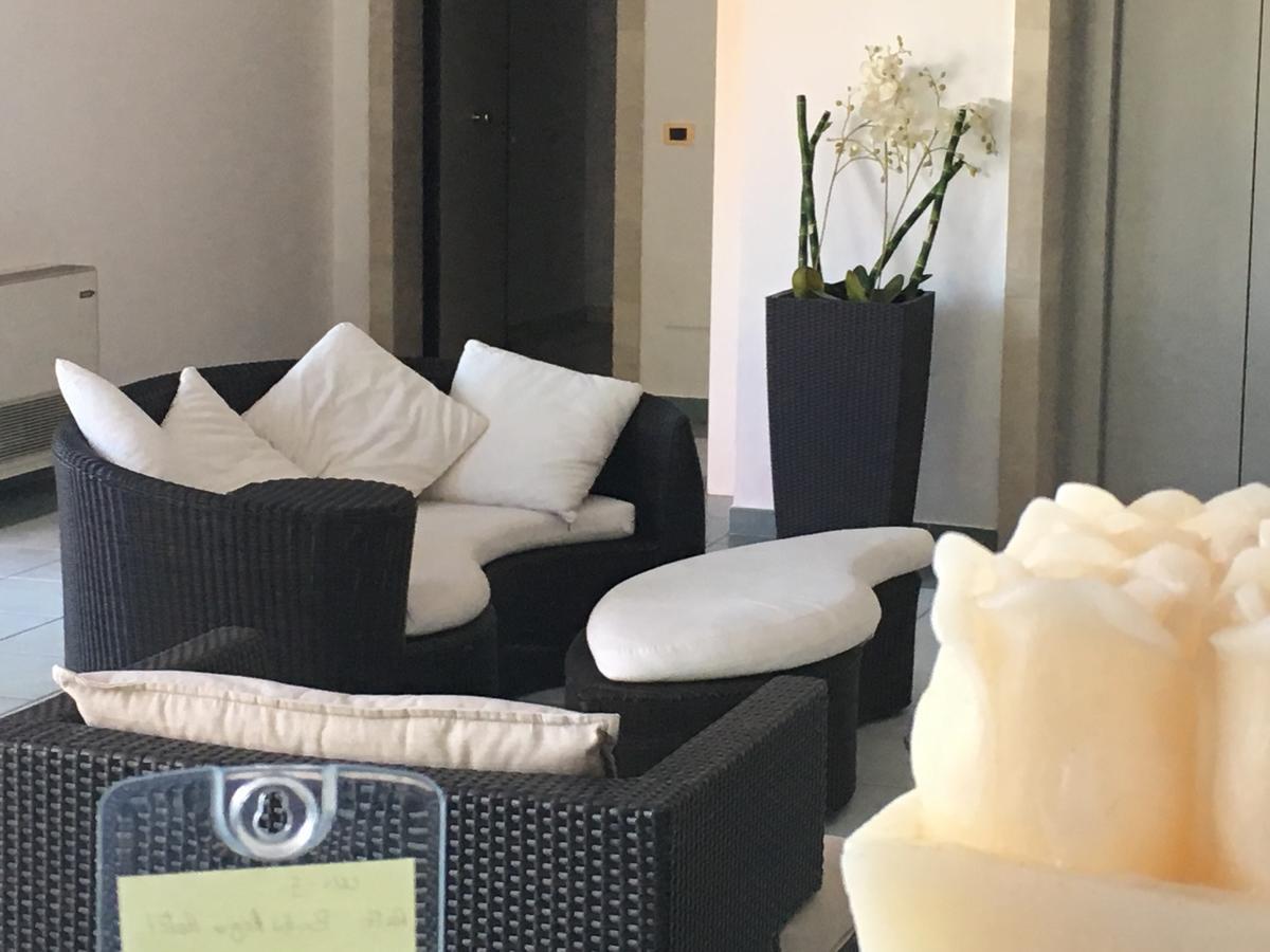 Hotel Bulla Regia ฟอนตาเน บีอานเก ภายนอก รูปภาพ